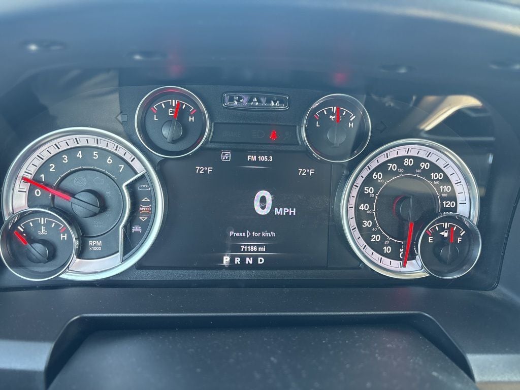 2018 RAM 1500 Big Horn Crew Cab 4x4 5'7' Box