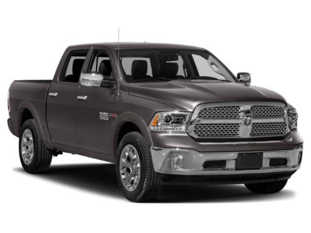2018 RAM 1500 Laramie Crew Cab 4x4 5'7' Box