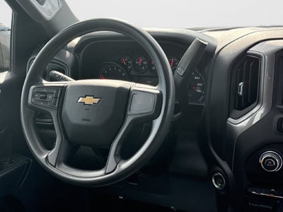 2023 Chevrolet Silverado 1500 4WD Crew Cab Short Bed Custom