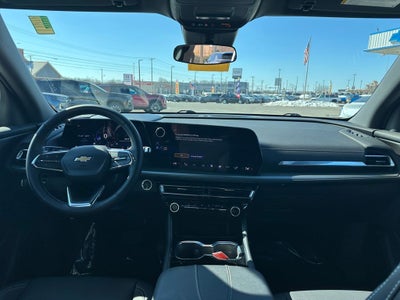 2025 Chevrolet Traverse AWD LT