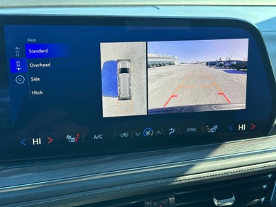 2025 Chevrolet Suburban 4WD LT