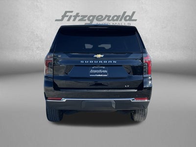 2025 Chevrolet Suburban 4WD LT