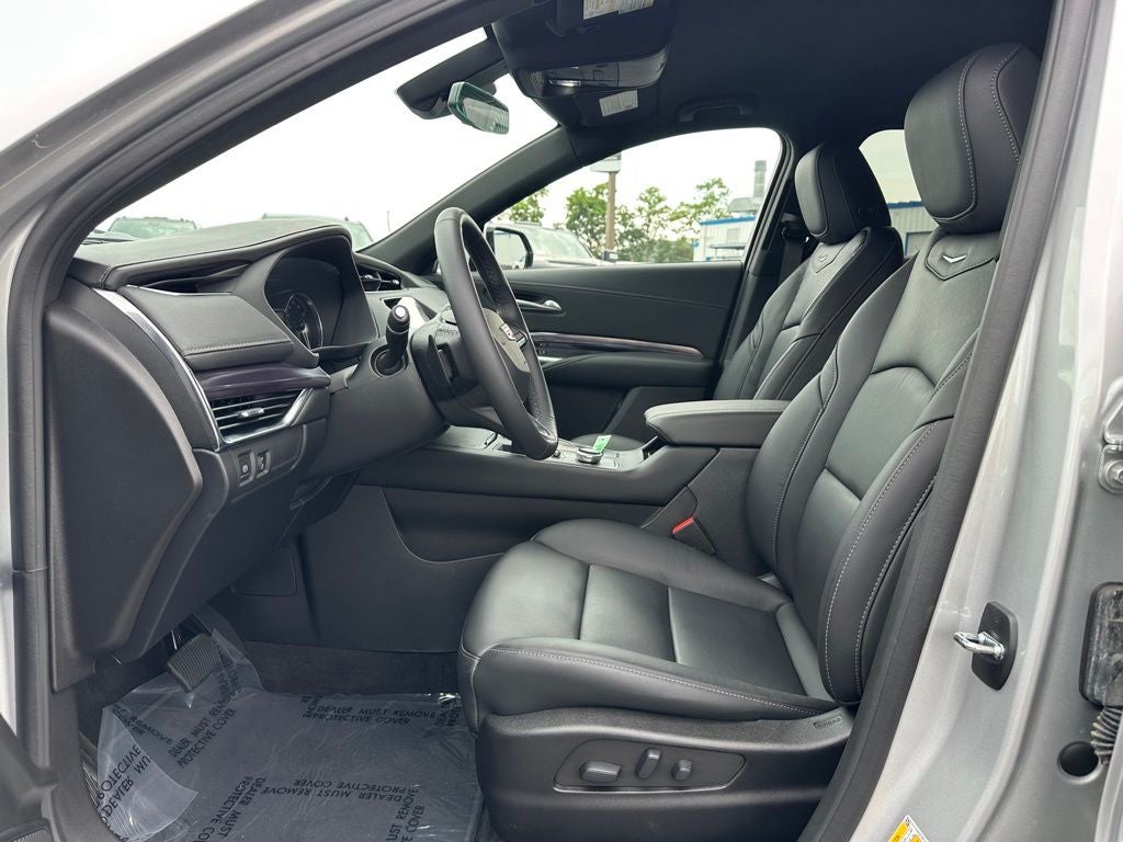 2022 Cadillac XT4 AWD Luxury