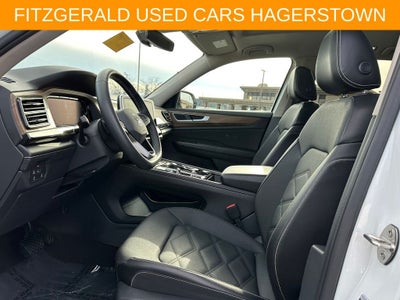 2024 Volkswagen Atlas 2.0T SE w/Technology