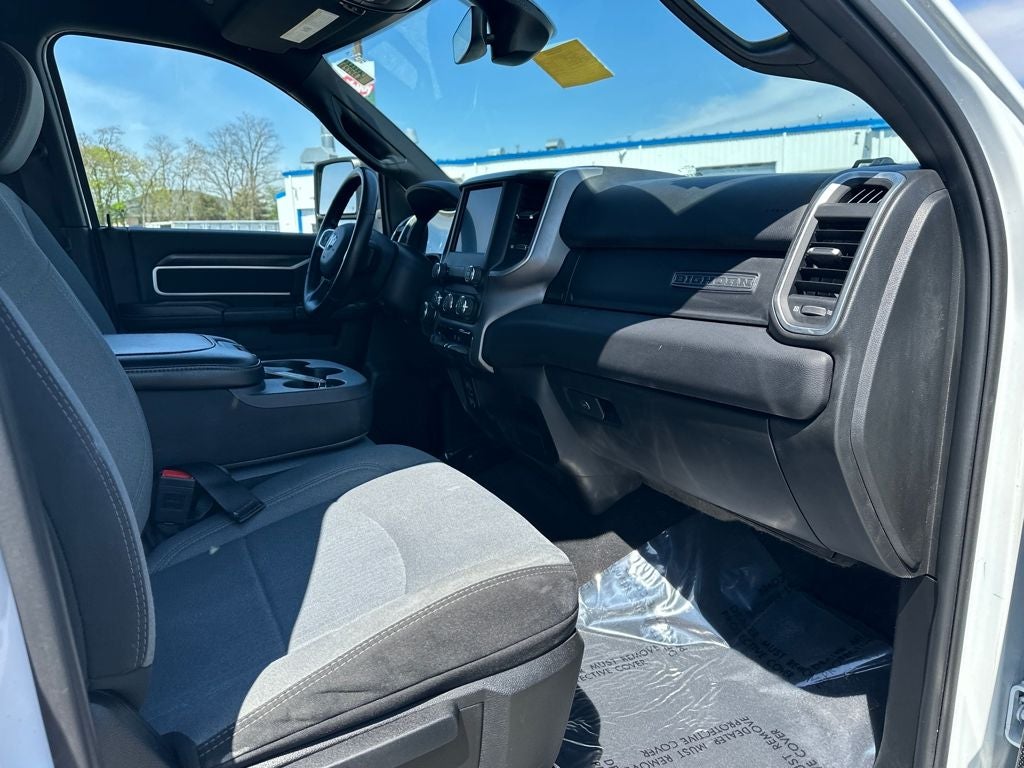 2024 RAM 2500 Big Horn Crew Cab 4x4 6'4' Box
