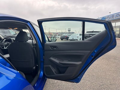 2023 Nissan Sentra SV Xtronic CVT