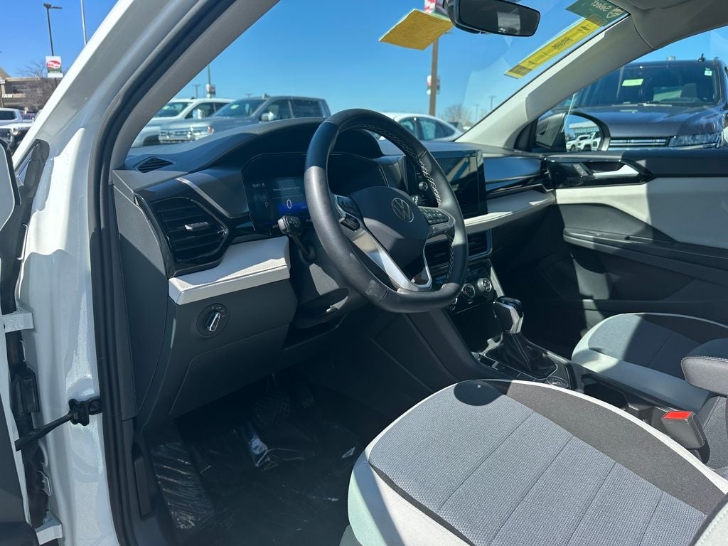 2025 Volkswagen Taos 1.5T S