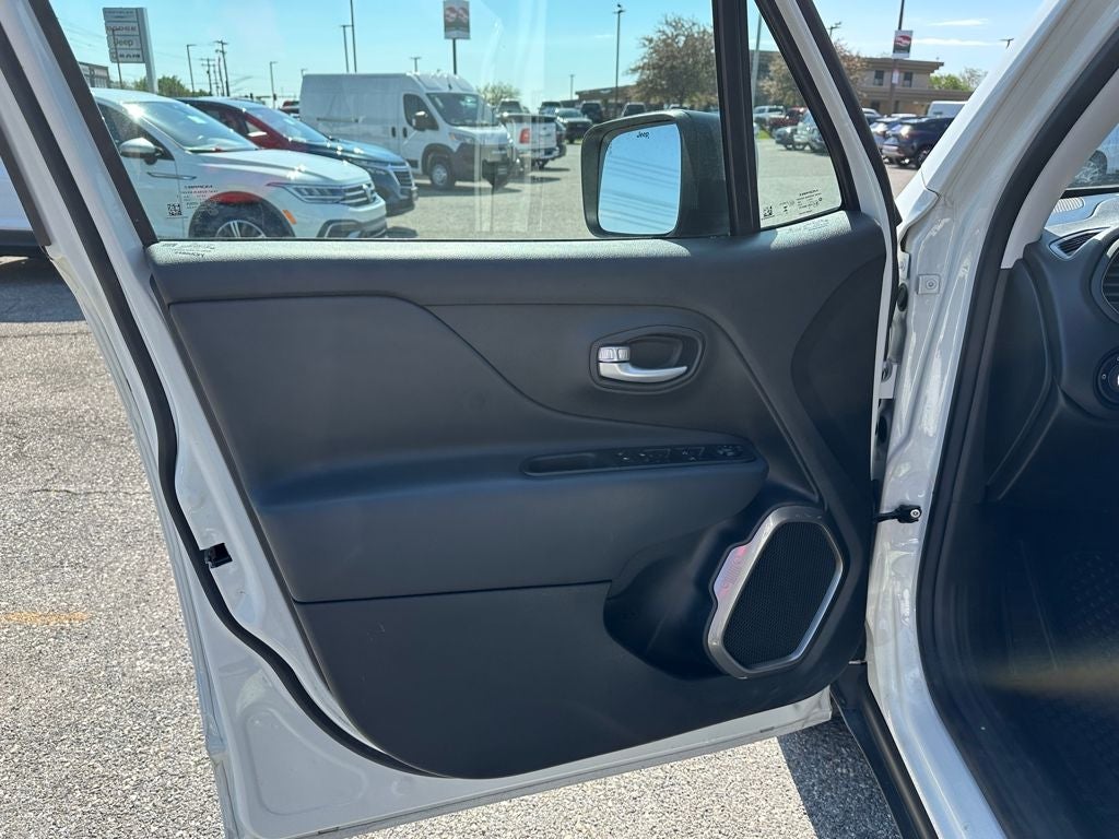 2023 Jeep Renegade Latitude 4x4