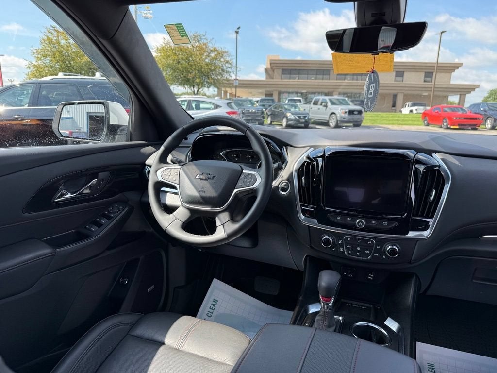 2023 Chevrolet Traverse RS