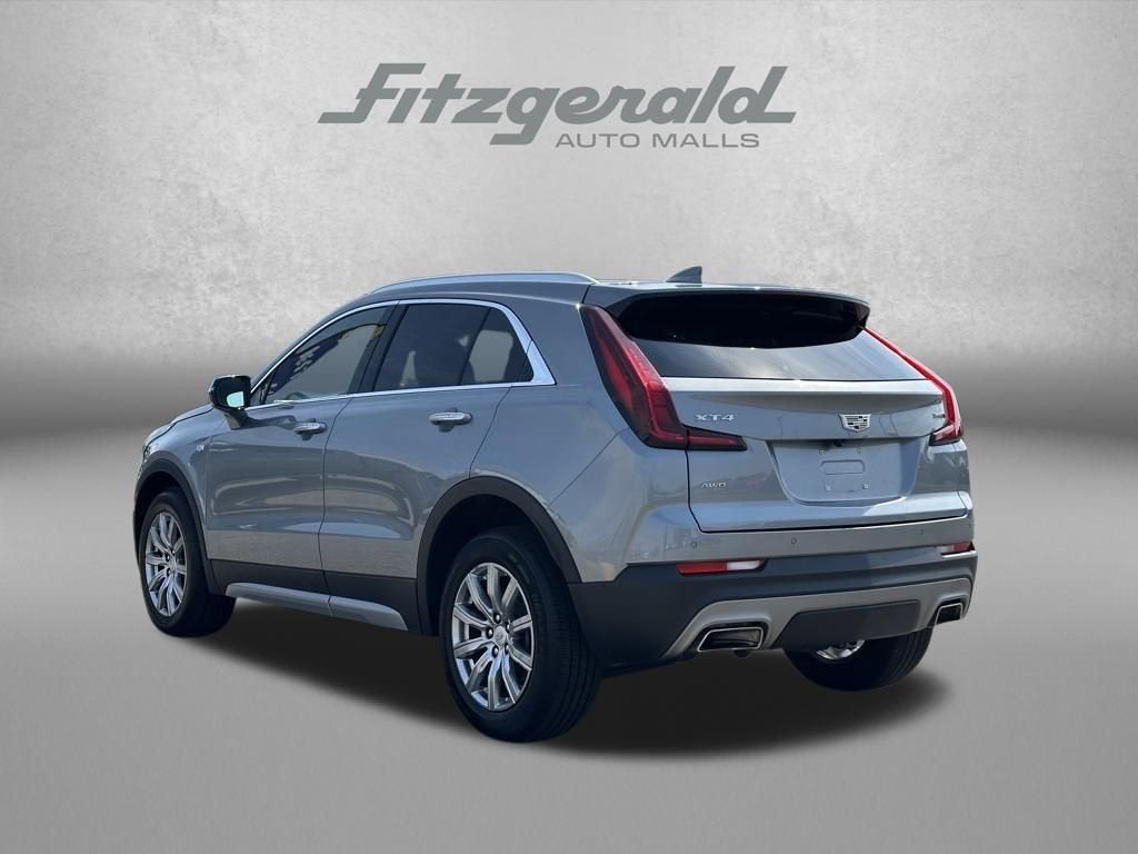 2023 Cadillac XT4 Premium Luxury