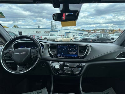 2021 Chrysler Pacifica Limited AWD