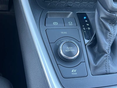 2019 Toyota RAV4 Hybrid LE