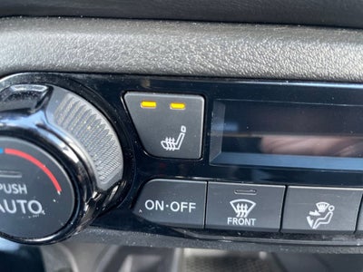 2023 Nissan Kicks SR Xtronic CVT