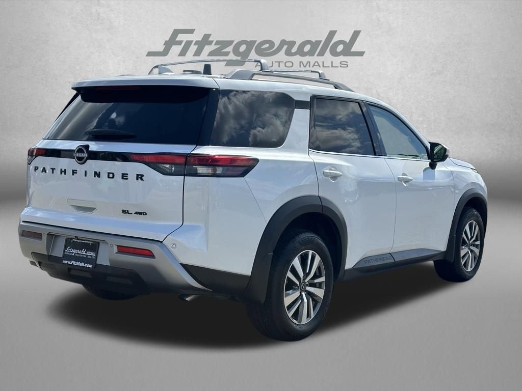 2025 Nissan Pathfinder SL 4WD