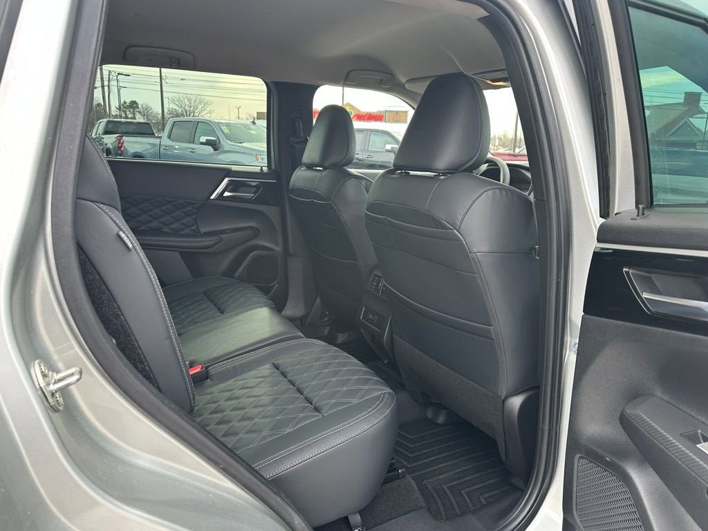 2022 Mitsubishi Outlander SEL Special Edition 2WD