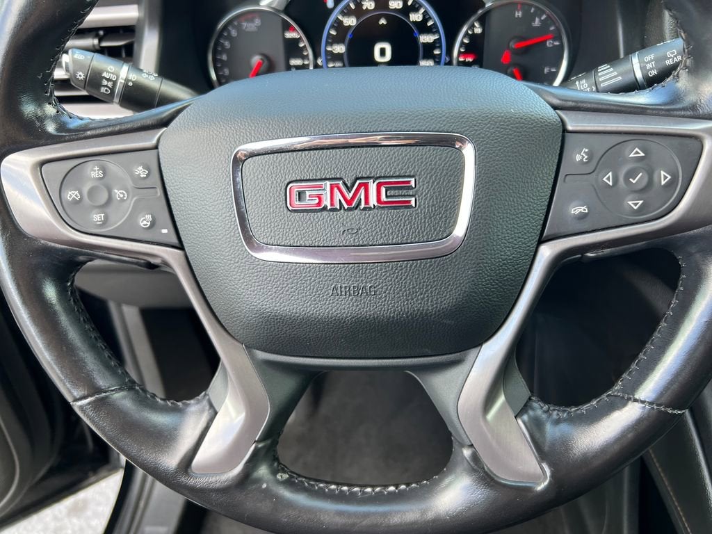 2021 GMC Acadia AT4