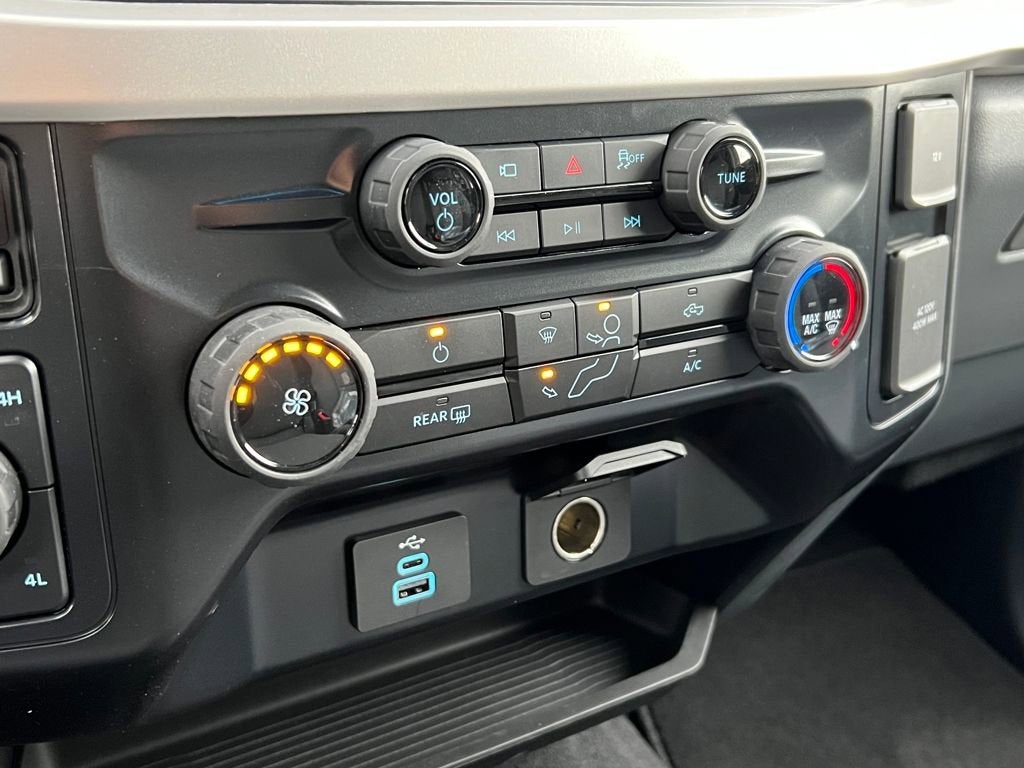 2025 Ford Super Duty F-250 SRW XL