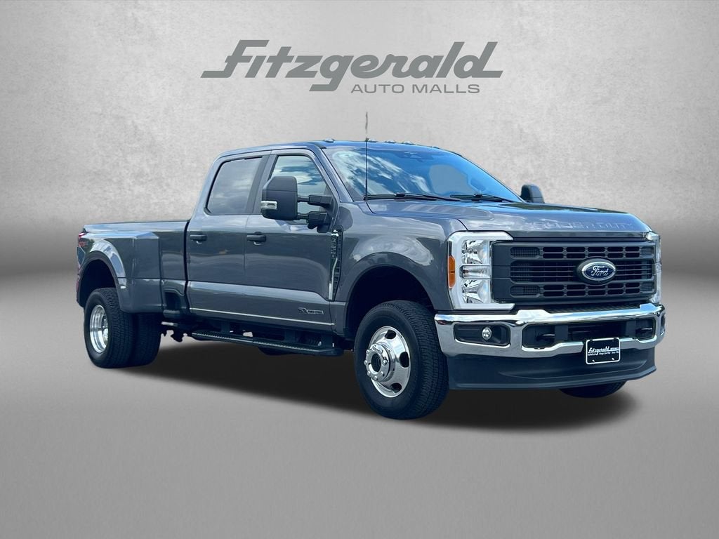 2023 Ford Super Duty F-350 DRW XL