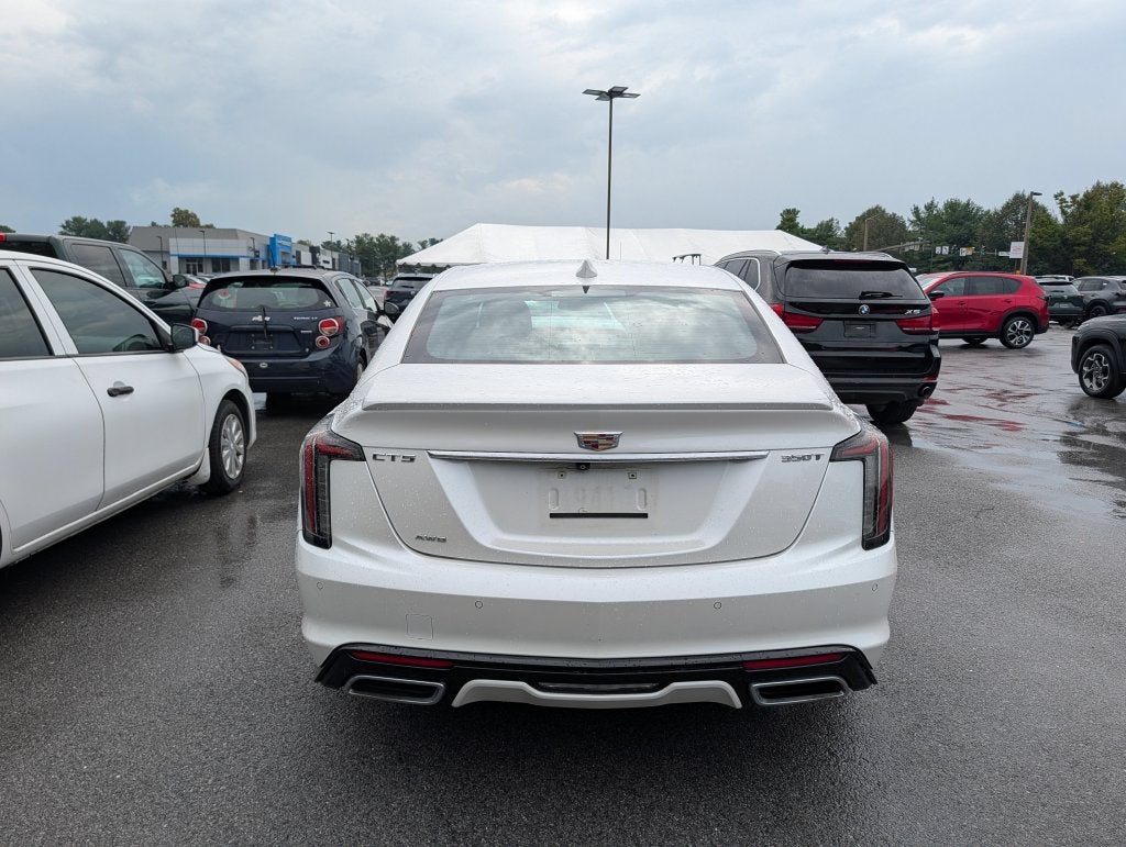 2022 Cadillac CT5 Sport