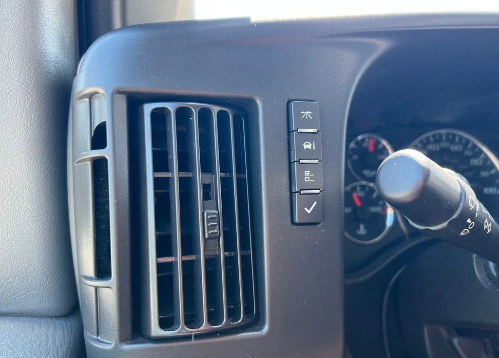 2024 Chevrolet Express Cargo 2500 WT
