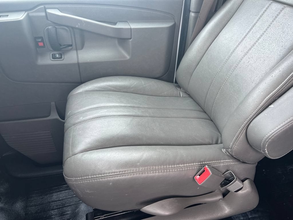 2023 Chevrolet Express Cargo 2500 WT