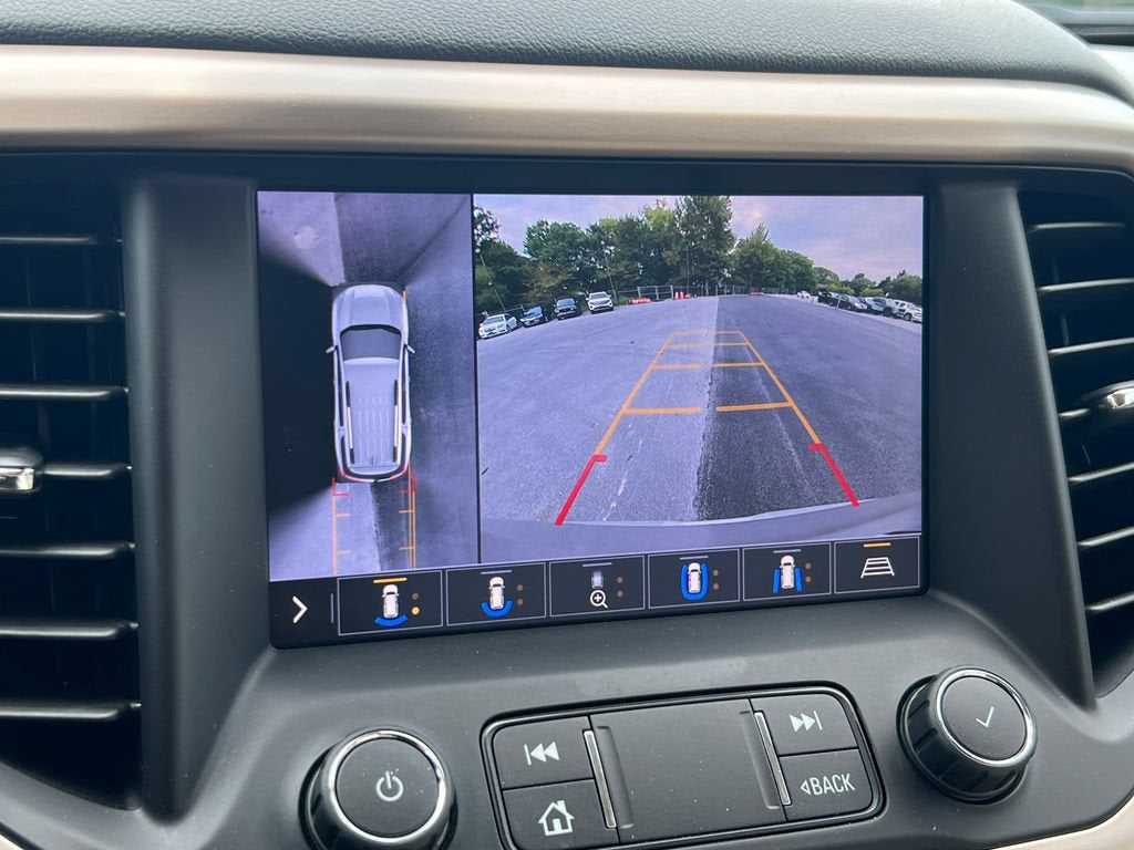 2020 GMC Acadia Denali
