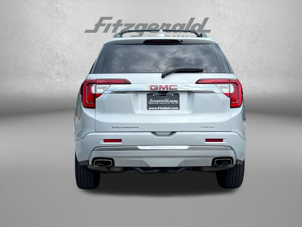 2020 GMC Acadia Denali