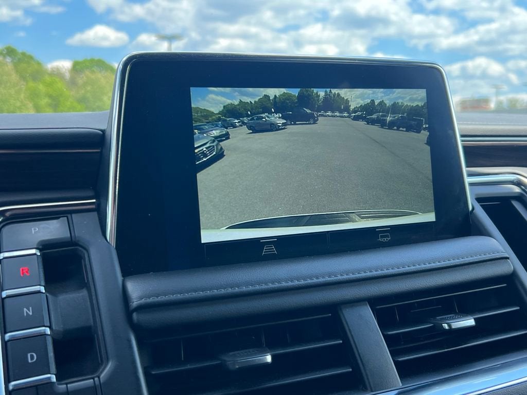 2022 Chevrolet Suburban LT