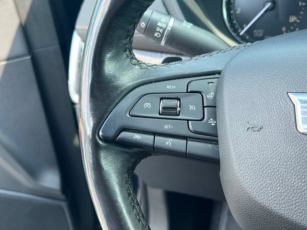 2019 Cadillac XT4 AWD Premium Luxury