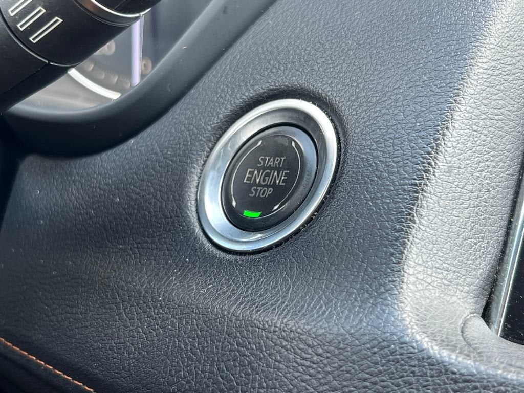 2019 Cadillac XT4 AWD Premium Luxury