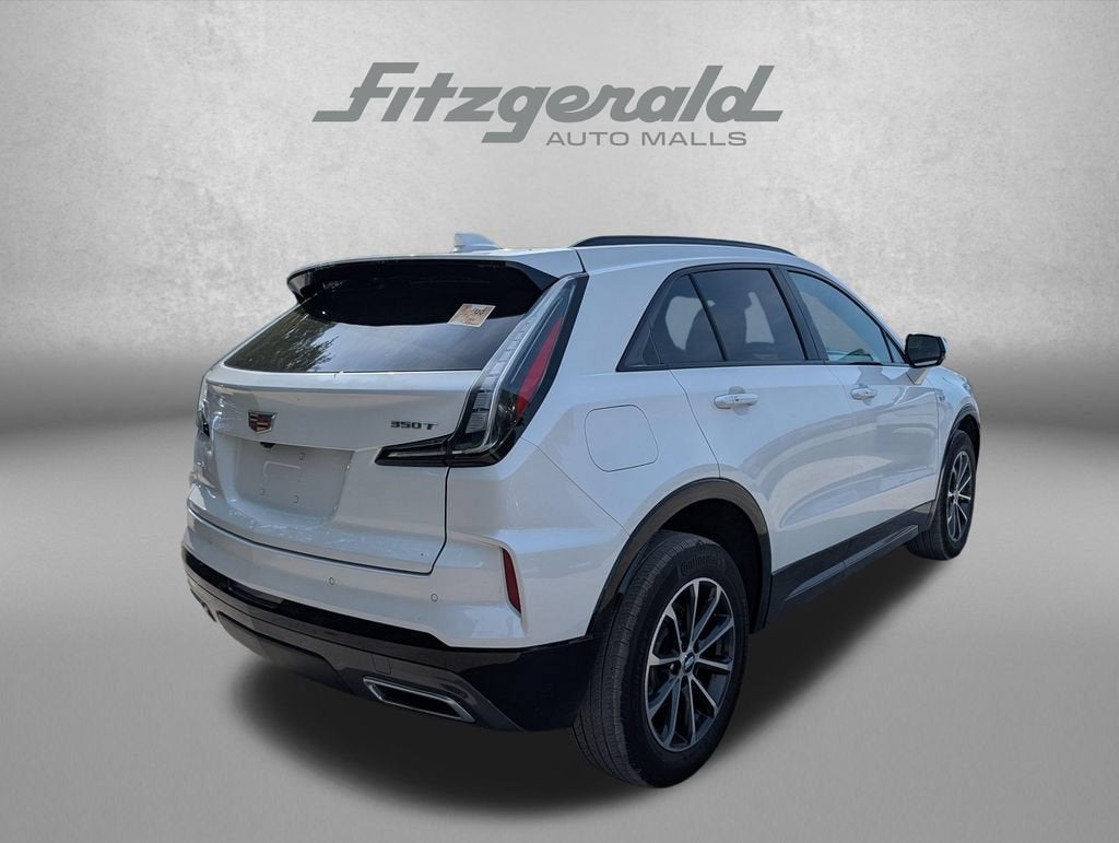 2024 Cadillac XT4 Sport