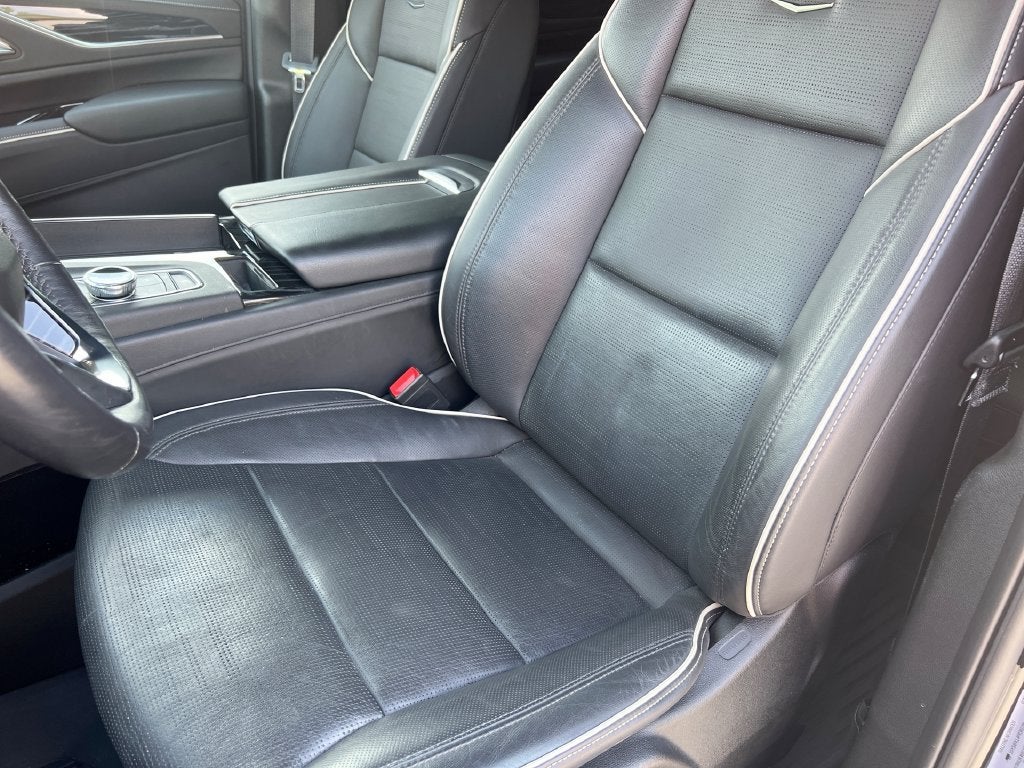 2023 Cadillac Escalade 4WD Sport