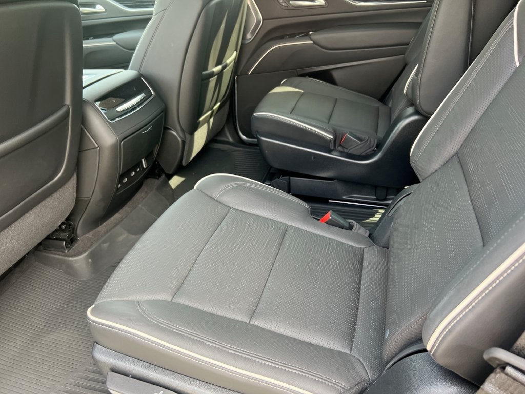 2023 Cadillac Escalade 4WD Sport
