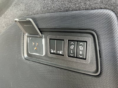 2023 Cadillac Escalade 4WD Sport