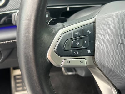 2024 Volkswagen Atlas Cross Sport 2.0T SEL Premium R-Line