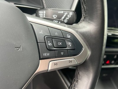 2024 Volkswagen Atlas Cross Sport 2.0T SEL Premium R-Line