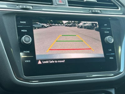 2023 Volkswagen Tiguan SE R-Line Black
