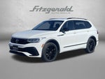 2022 Volkswagen Tiguan SE R-Line Black