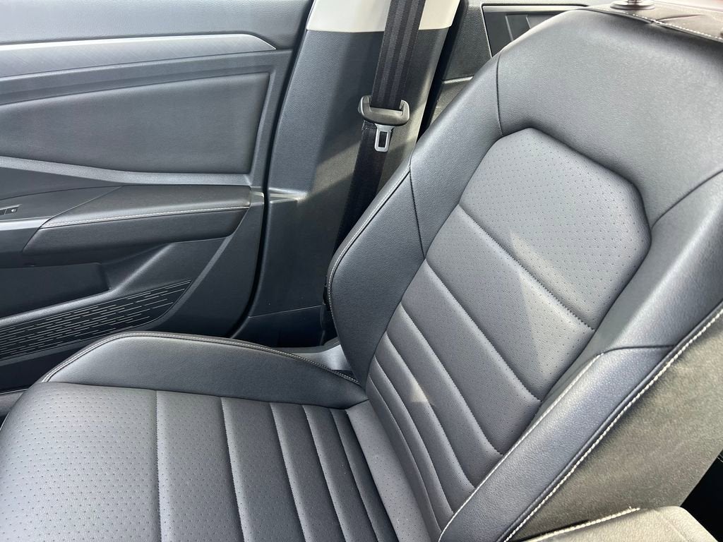 2024 Volkswagen Jetta SE