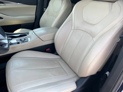 2022 INFINITI QX60 LUXE