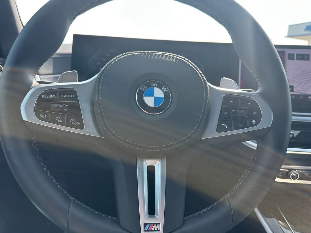 2025 BMW X5 M60i
