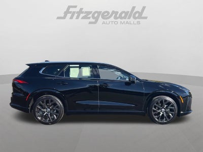 2025 Toyota Crown Signia XLE