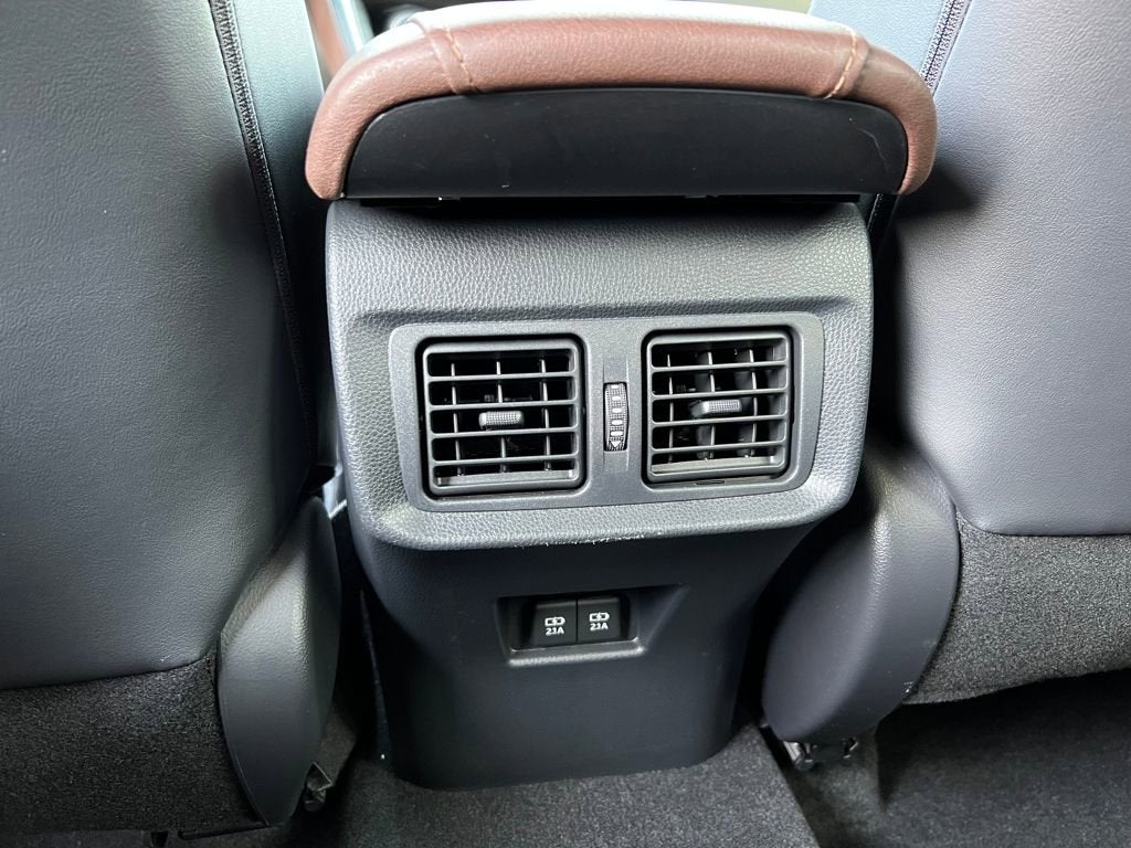 2022 Toyota Venza LE