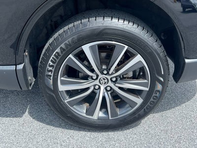 2021 Toyota Venza LE