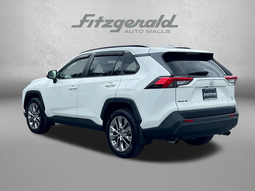 2019 Toyota RAV4 XLE Premium