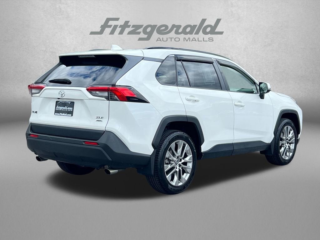 2019 Toyota RAV4 XLE Premium