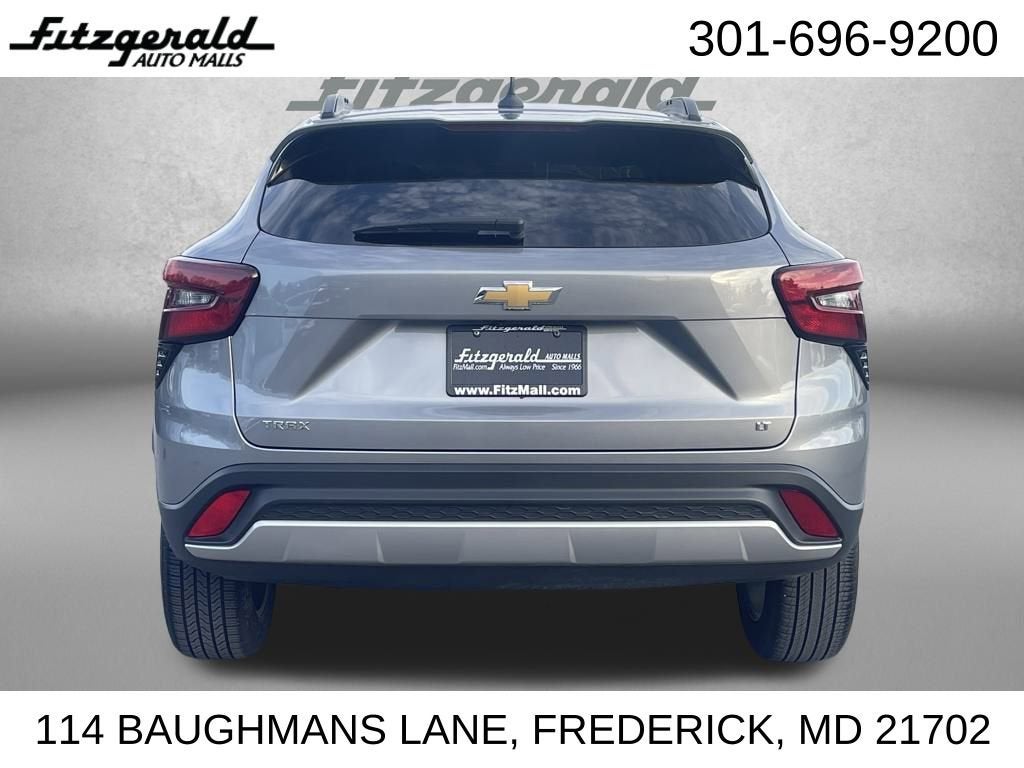 2025 Chevrolet Trax LT
