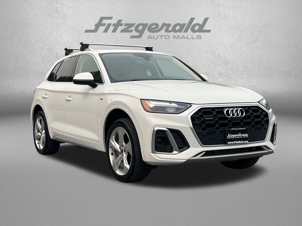 2022 Audi Q5 S line Premium Plus