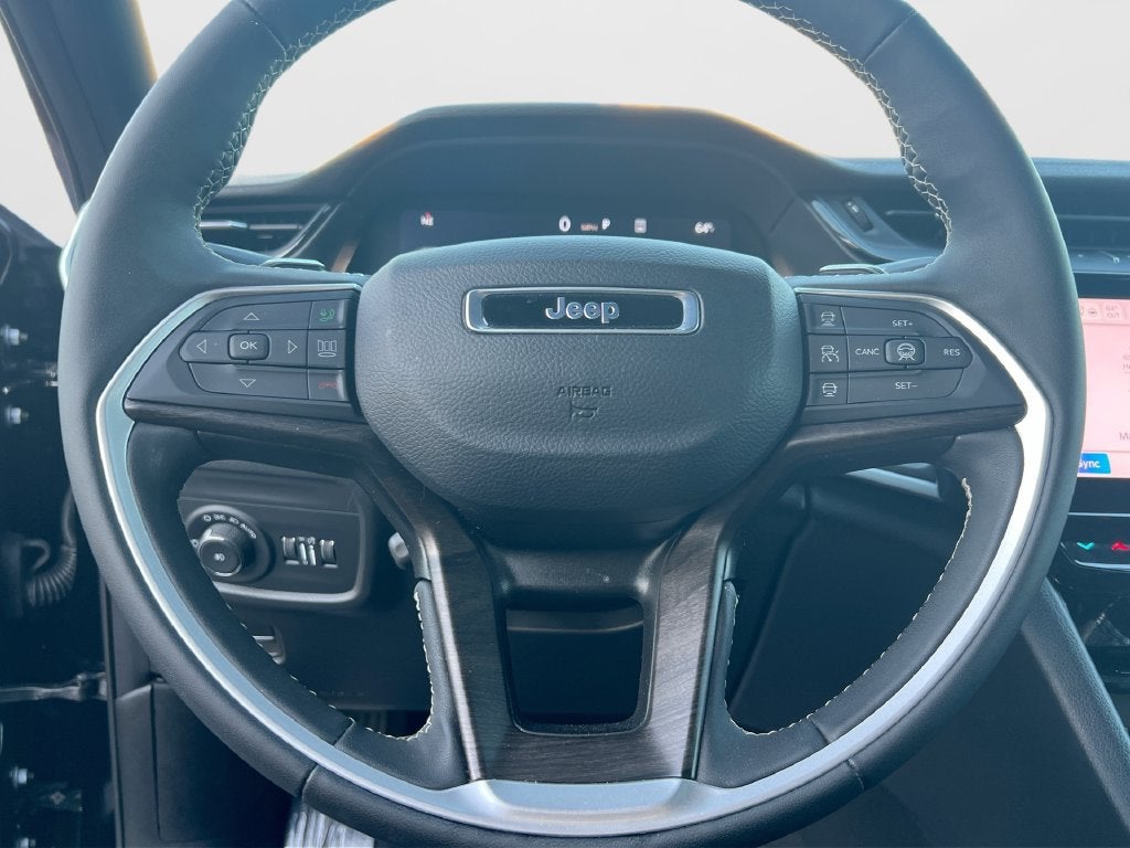2026 Jeep Grand Cherokee Limited Reserve