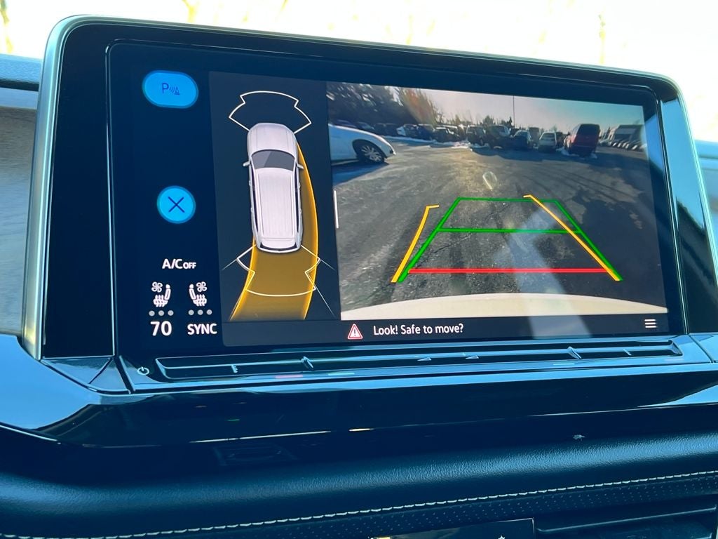 2024 Volkswagen Atlas 2.0T SE w/Technology